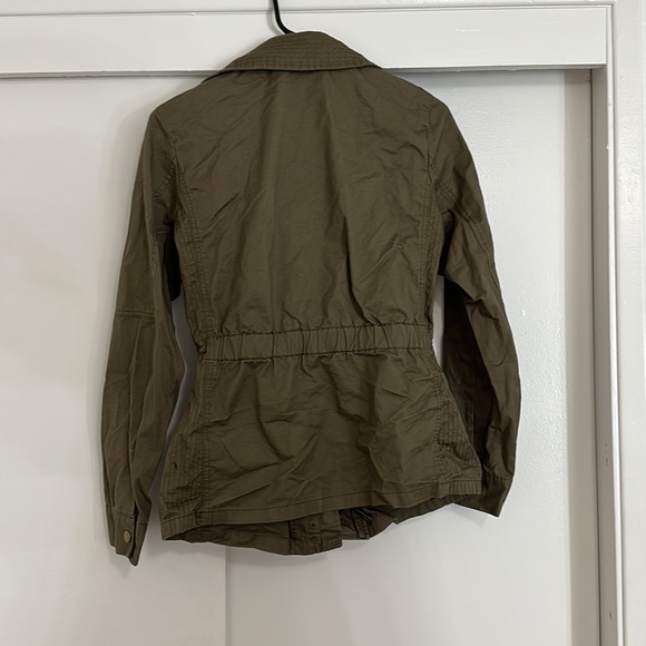 Fashion Nova olive jacket - Picture 3 of 4